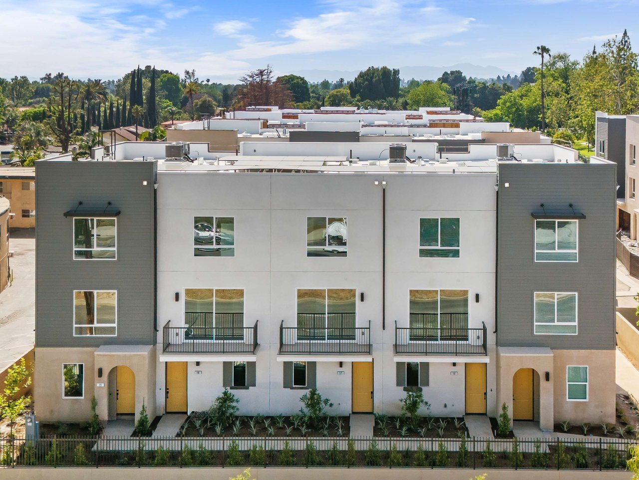 58 New Townhomes in SFV