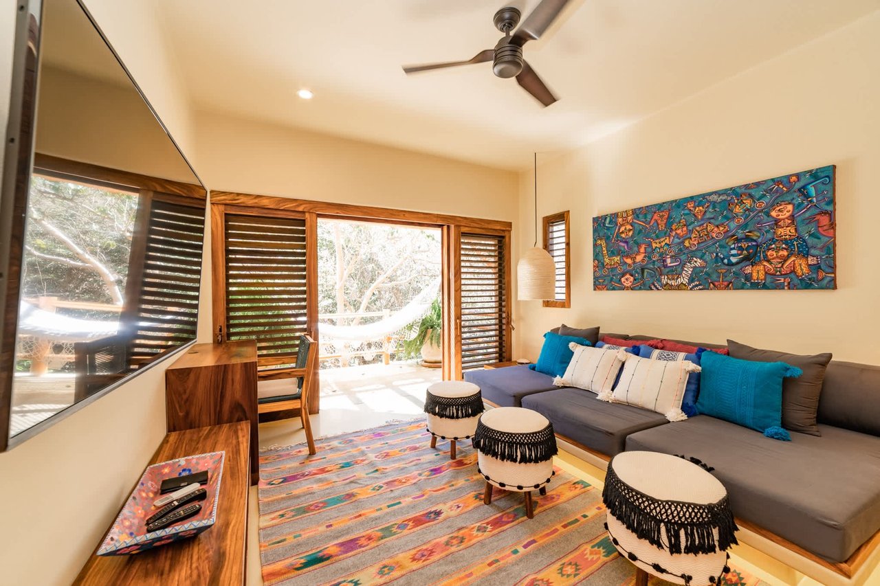 6 bedroom, Single Family Homes, Villa Sagrario, Montecito Beach Village