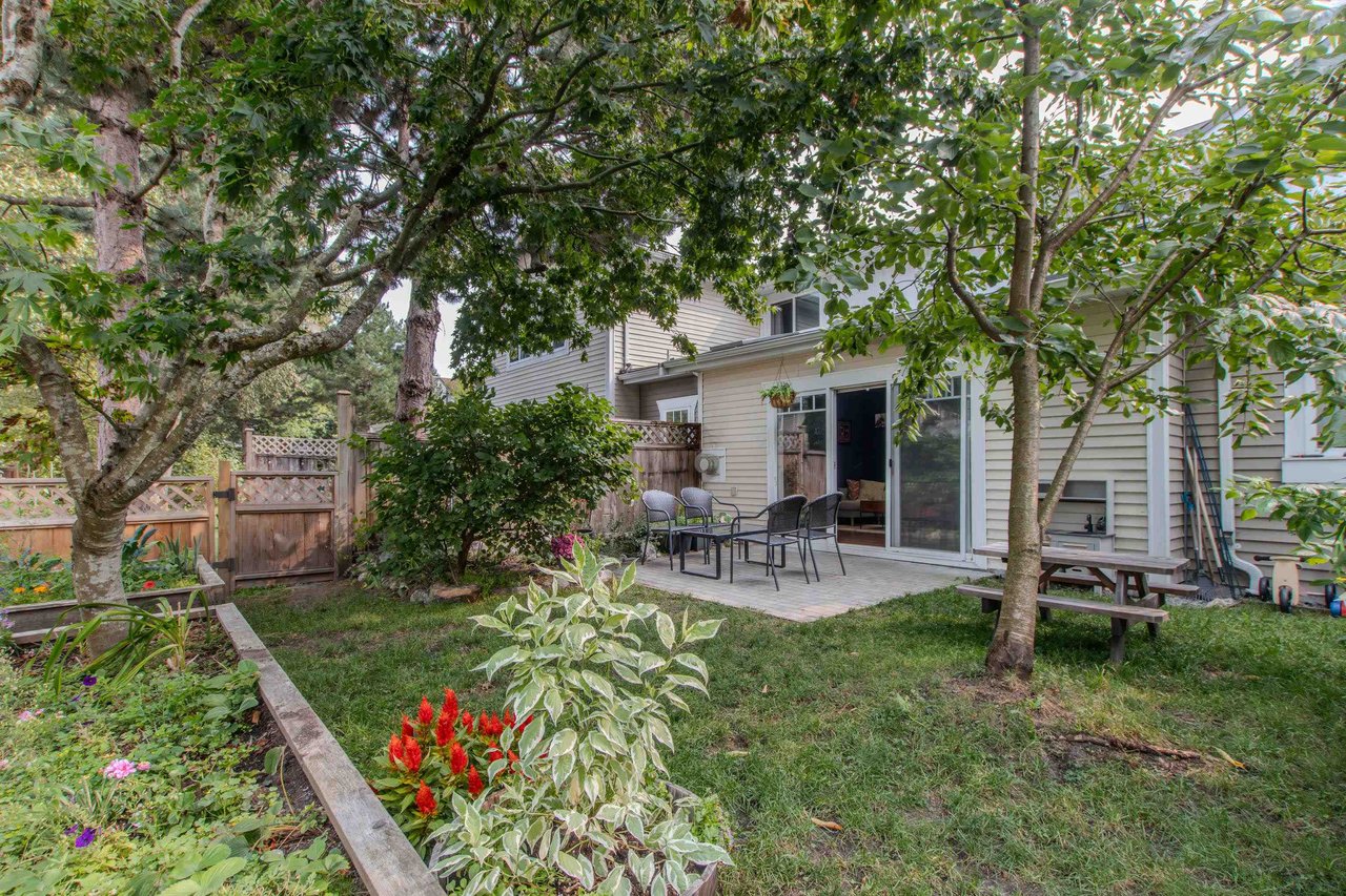 53-1821 Willow Cres