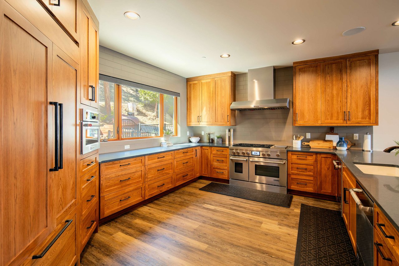 Lakeview Cabin