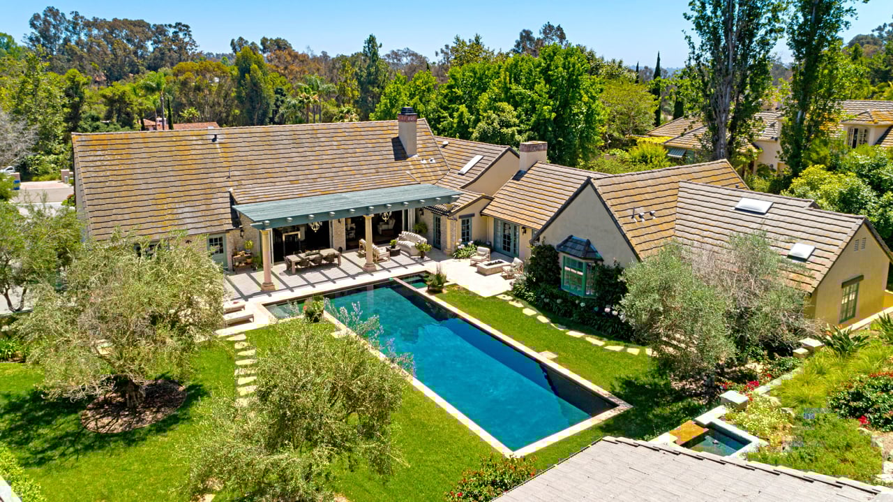 16748 Avenida Arroyo Pasajero