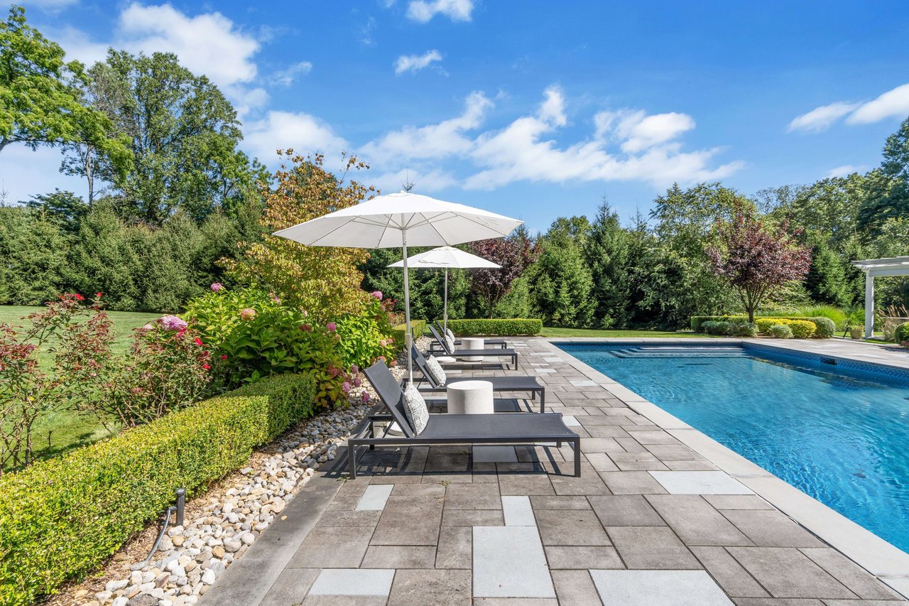 20 Van Beuren Road, Morris Township