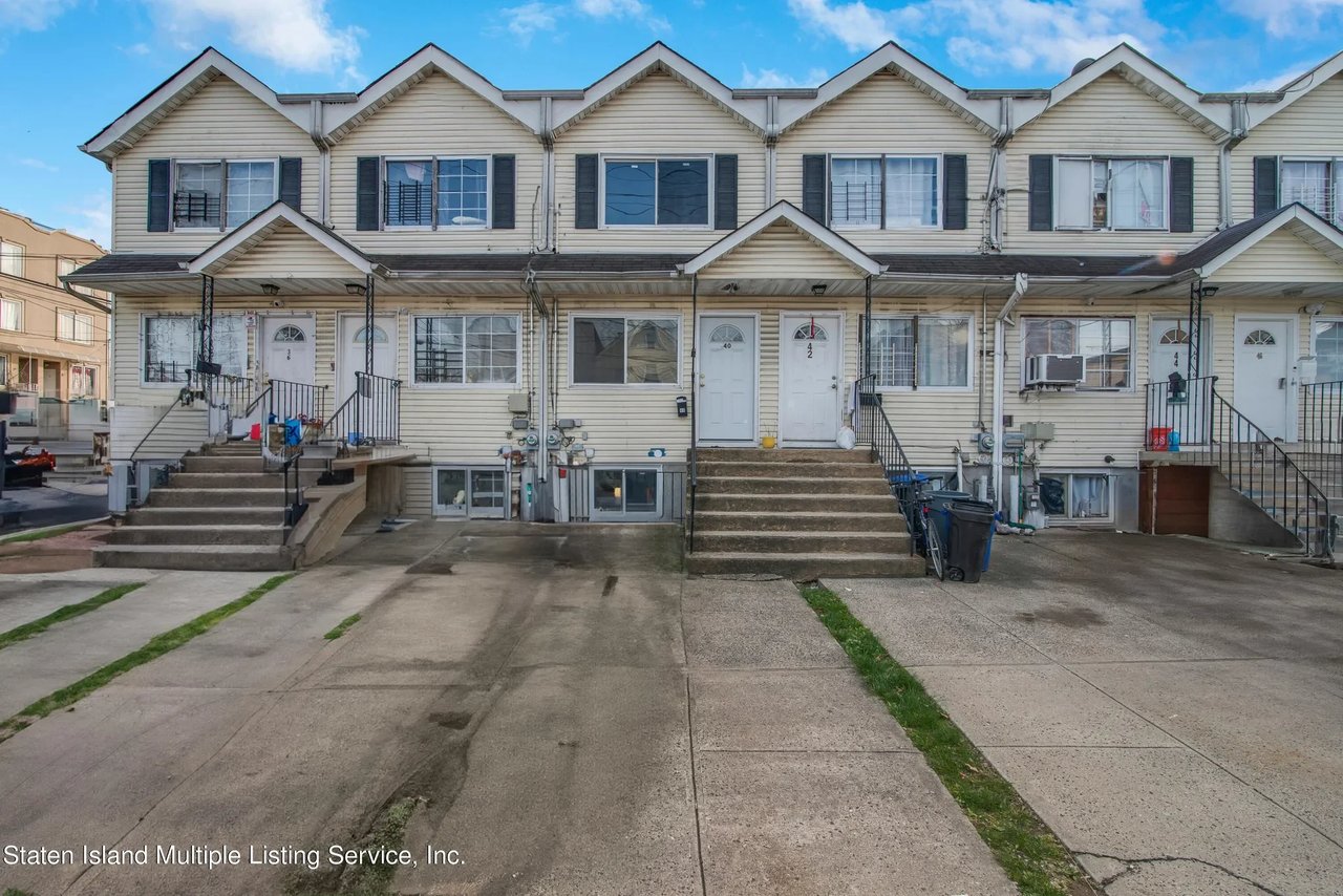 40 Grove Ave