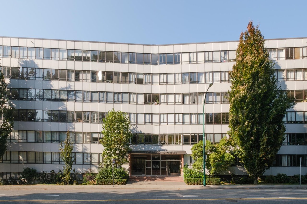 321-1445 Marpole Ave