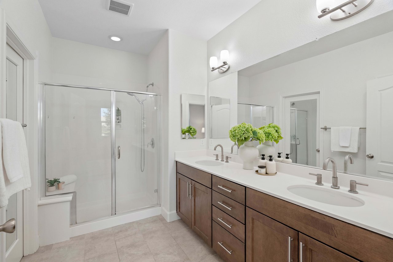 367 Ellicott LOOP