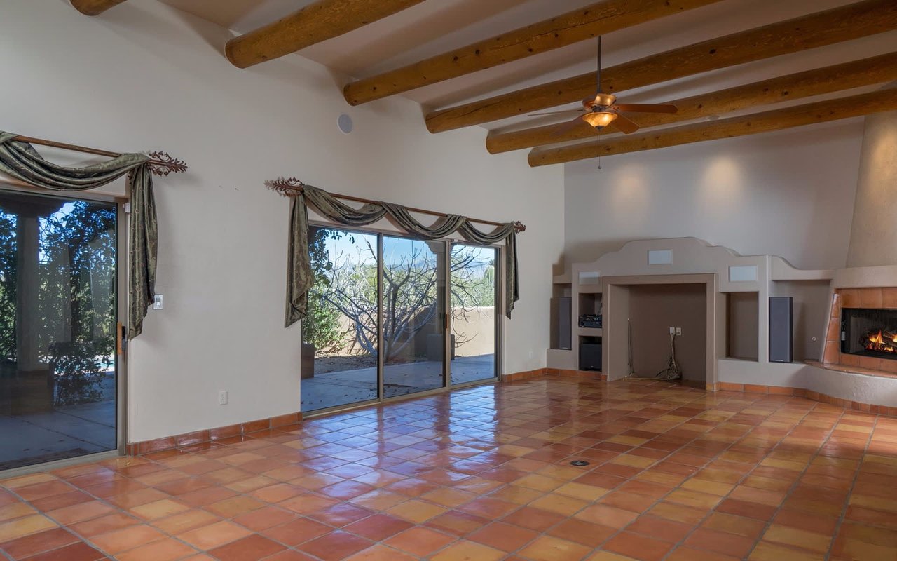 Perfect Desert Oasis, Santa Fe Estate