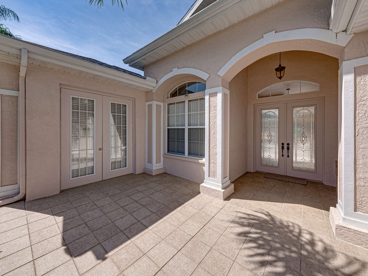 12419 WOODLANDS CIR
