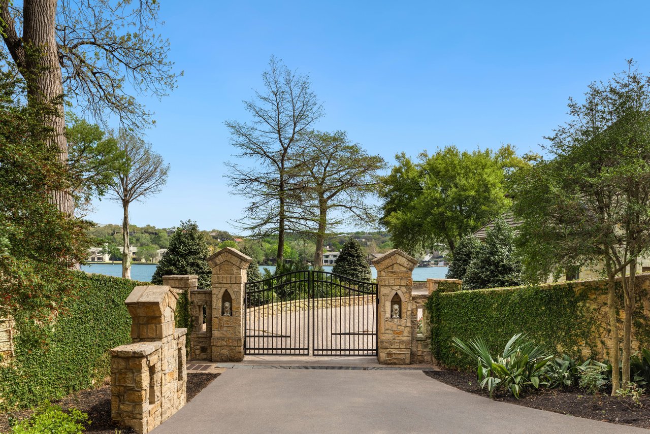 Lake Austin Estate