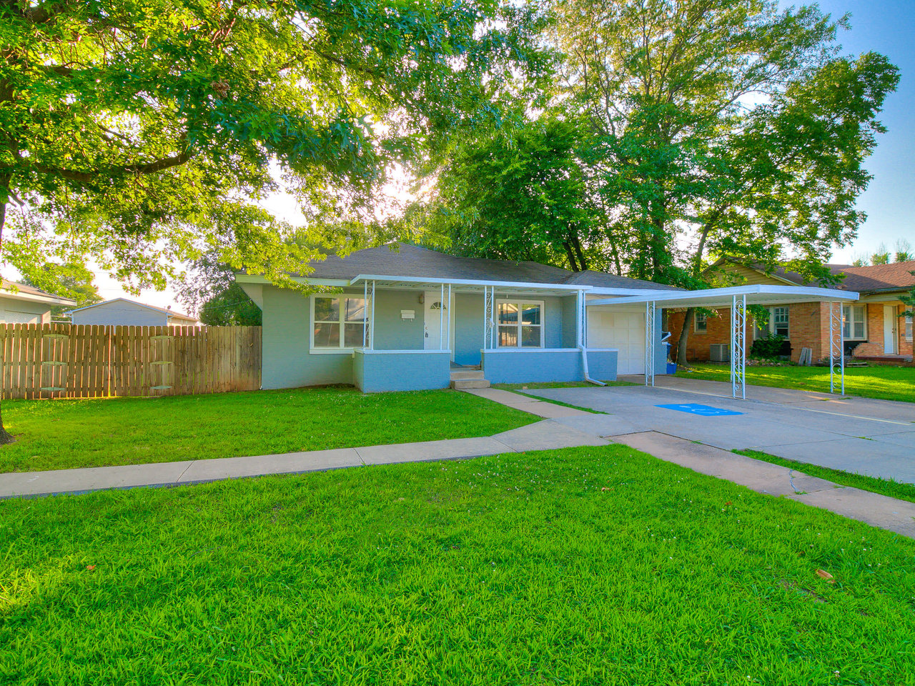 1804 N Park Ave.