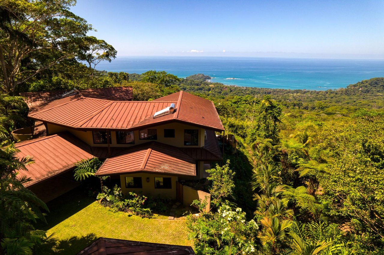 Modern Ocean View Rainforest Estate, Dominical, Puntarenas