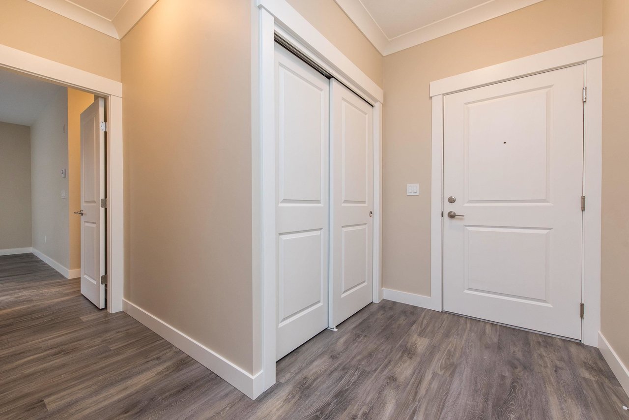 205-45761 Stevenson Rd