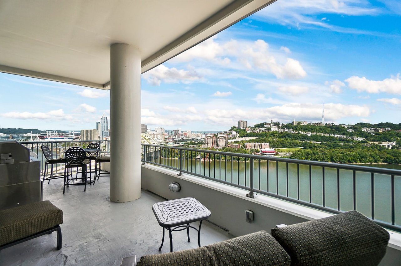 400 Riverboat Row #1803