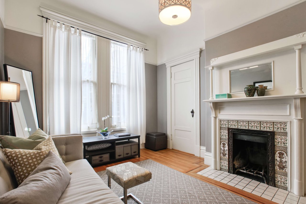 Wonderful Victorian Condominium