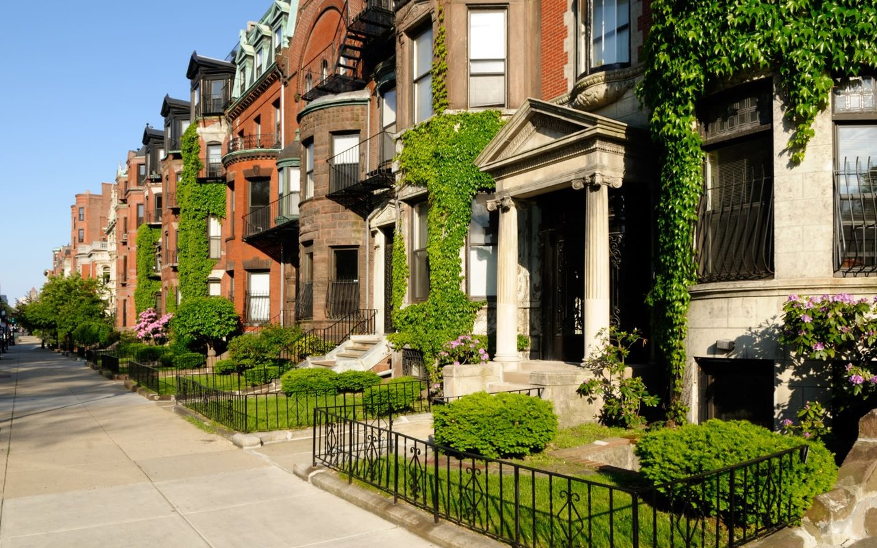 It’s a Beautiful Day in Bronzeville