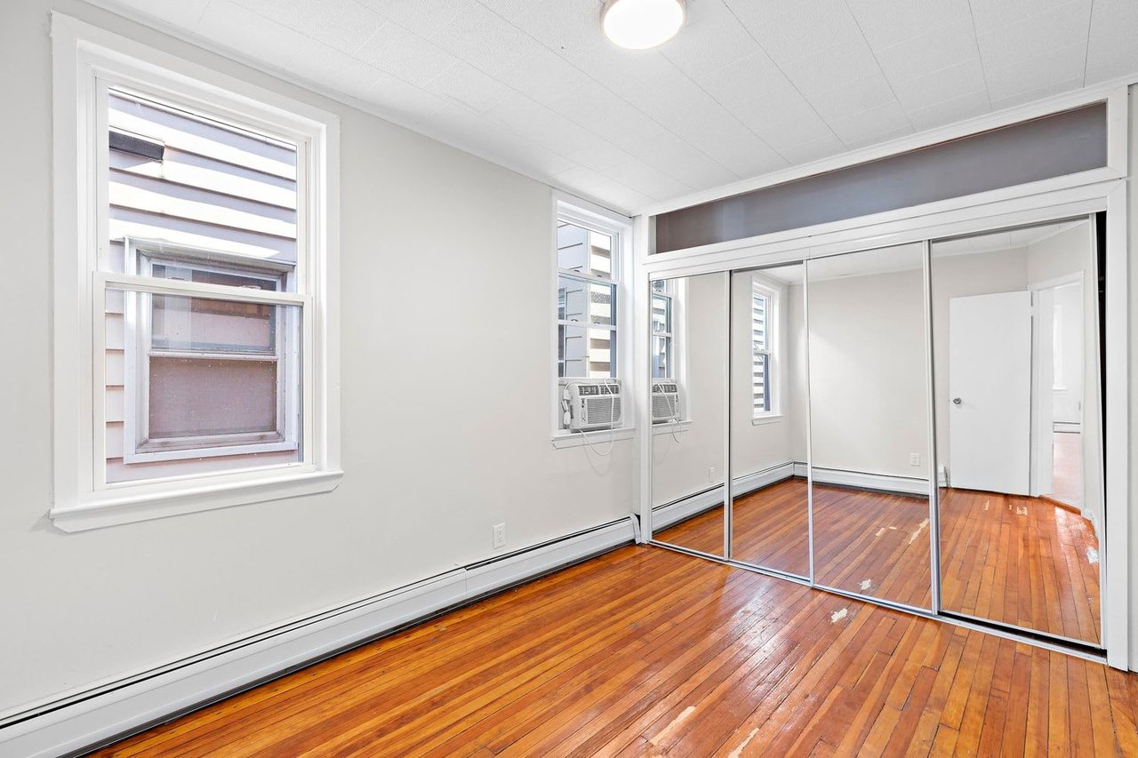 75 Nelson Ave, #2