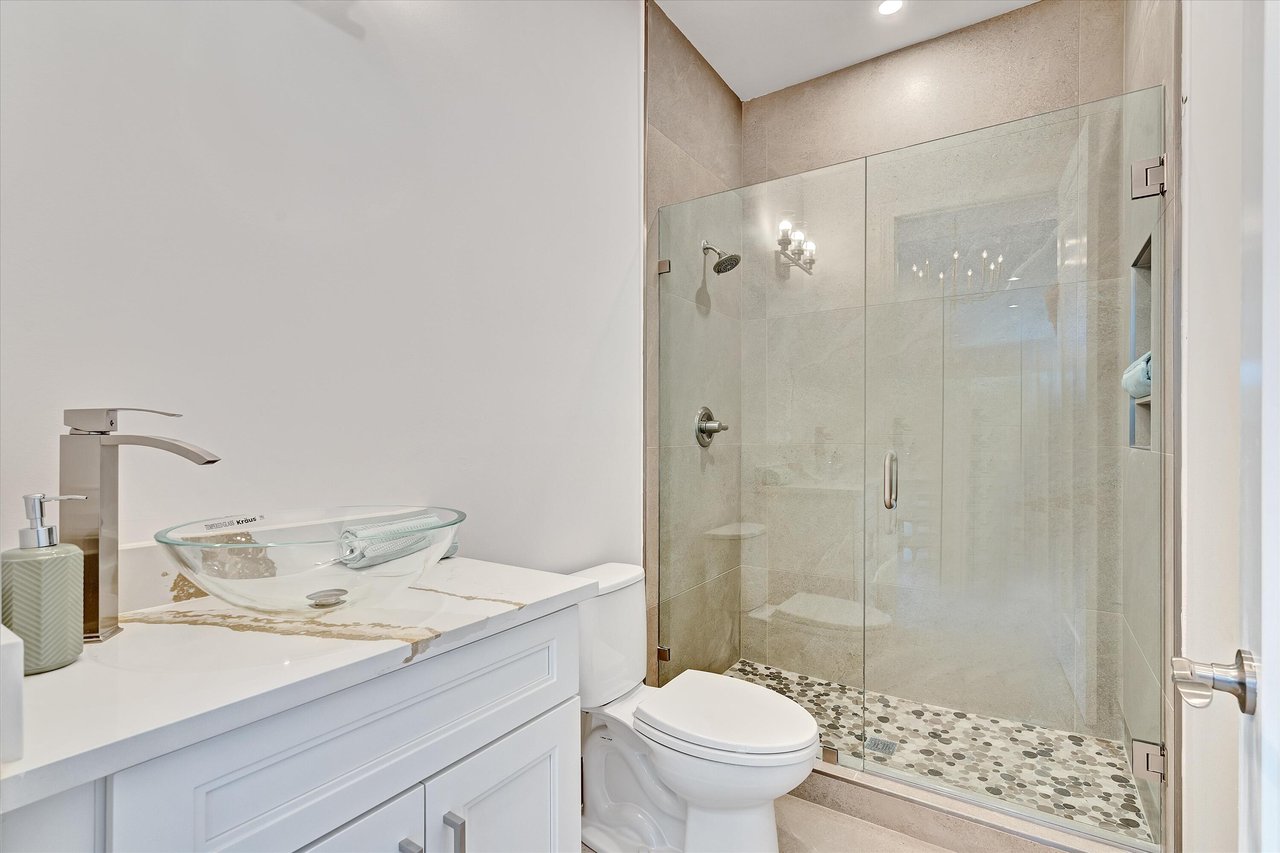 15977 Brier Creek Dr