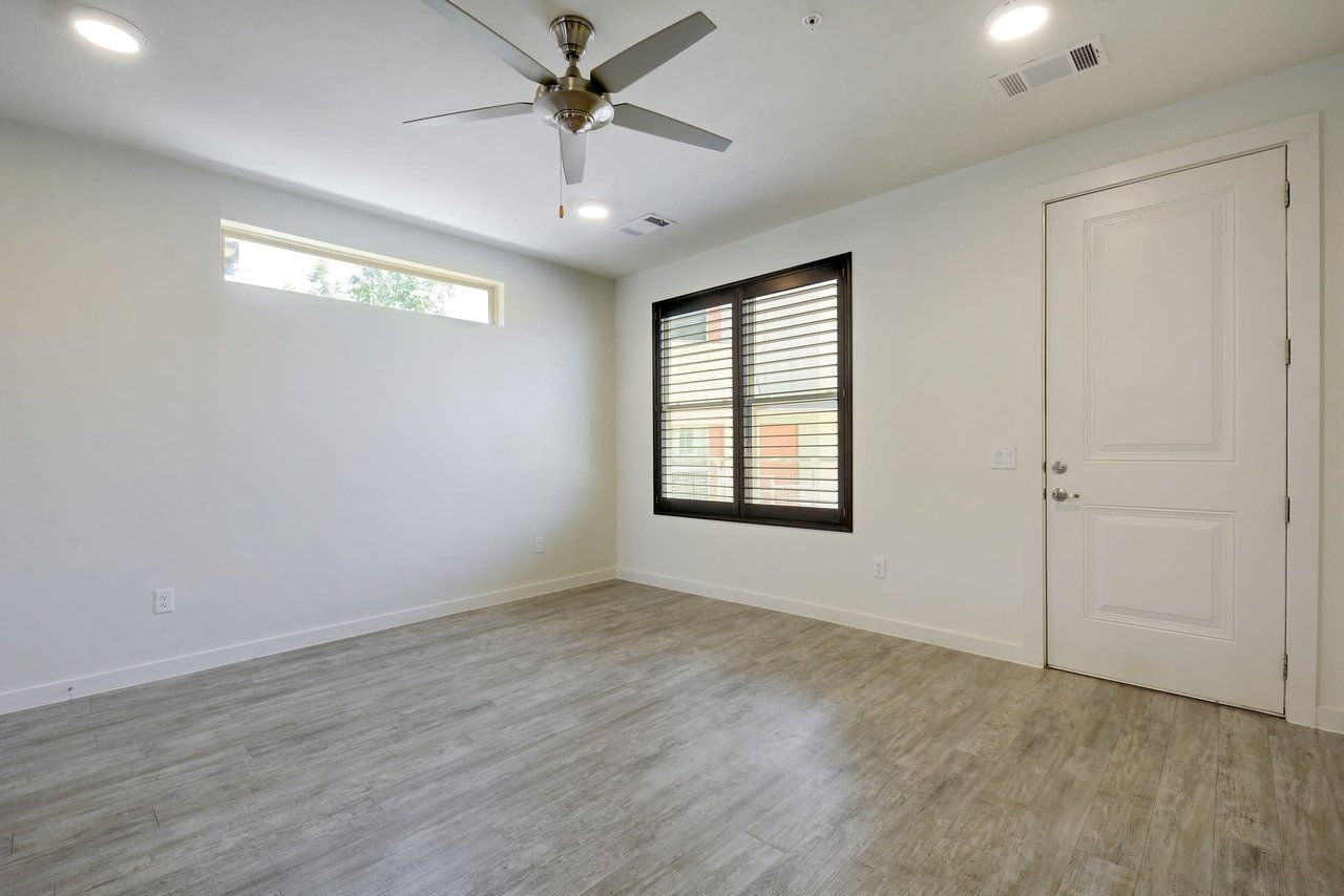 7805 Cooper Ln,# 304