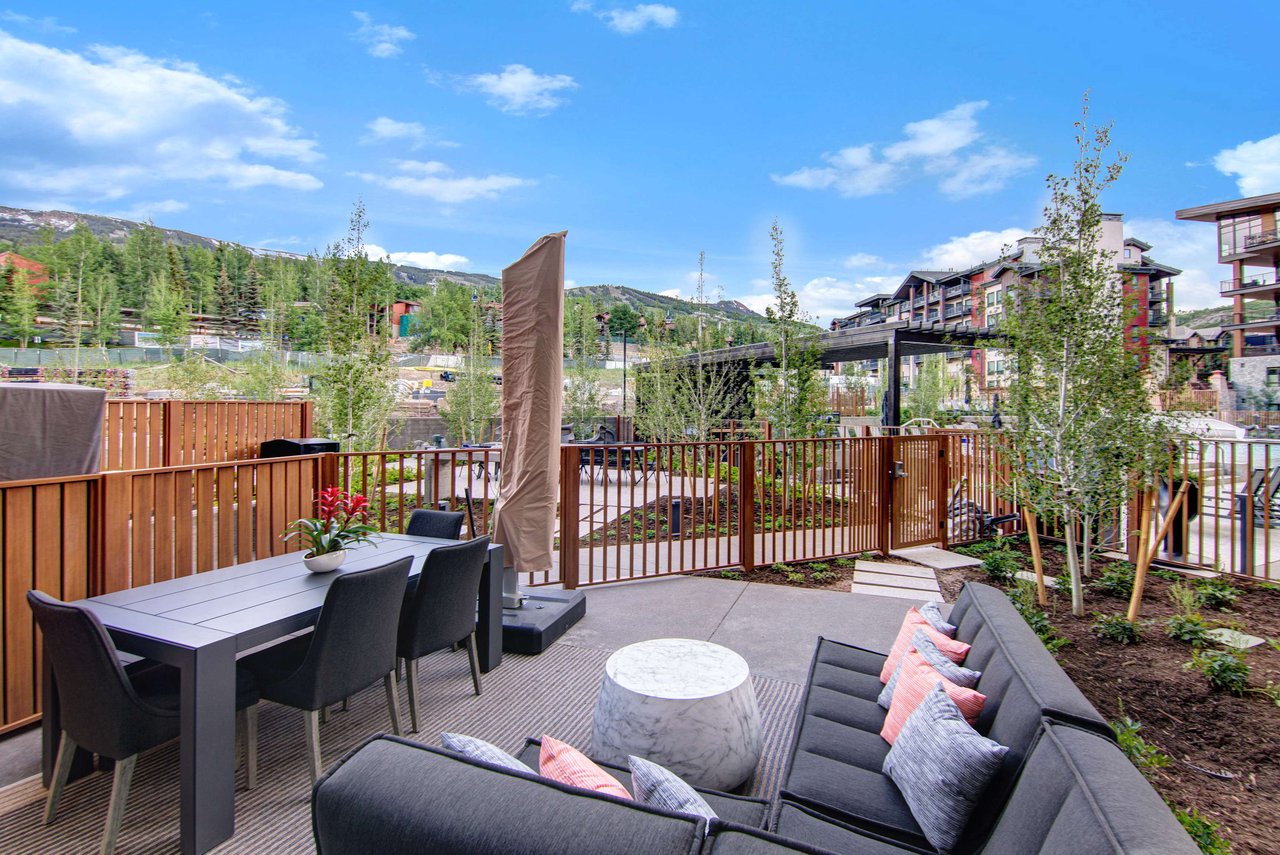 Electric Pass Lodge Luxury 2 Bedroom Condo 