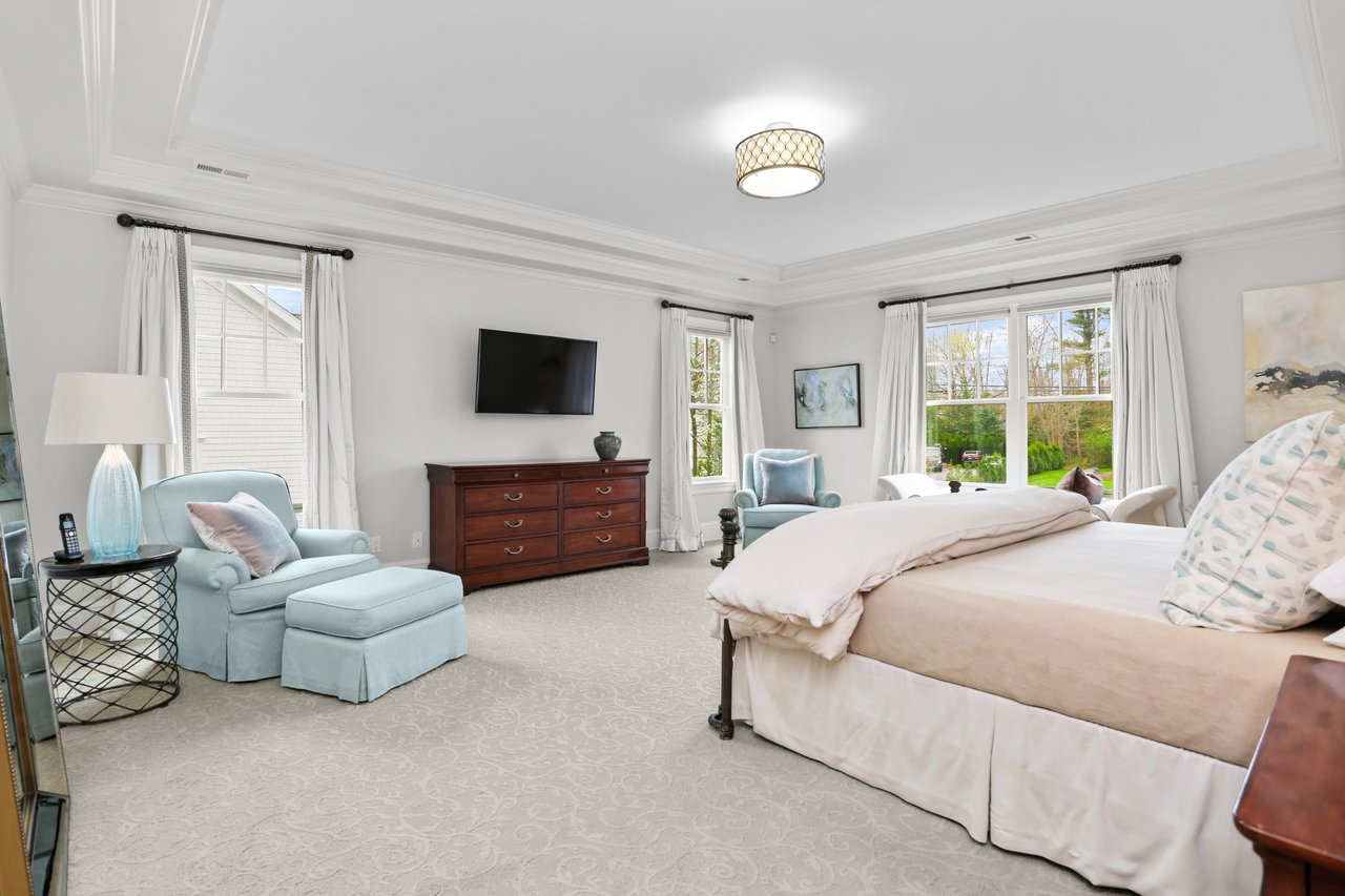 14 Woodhill Road