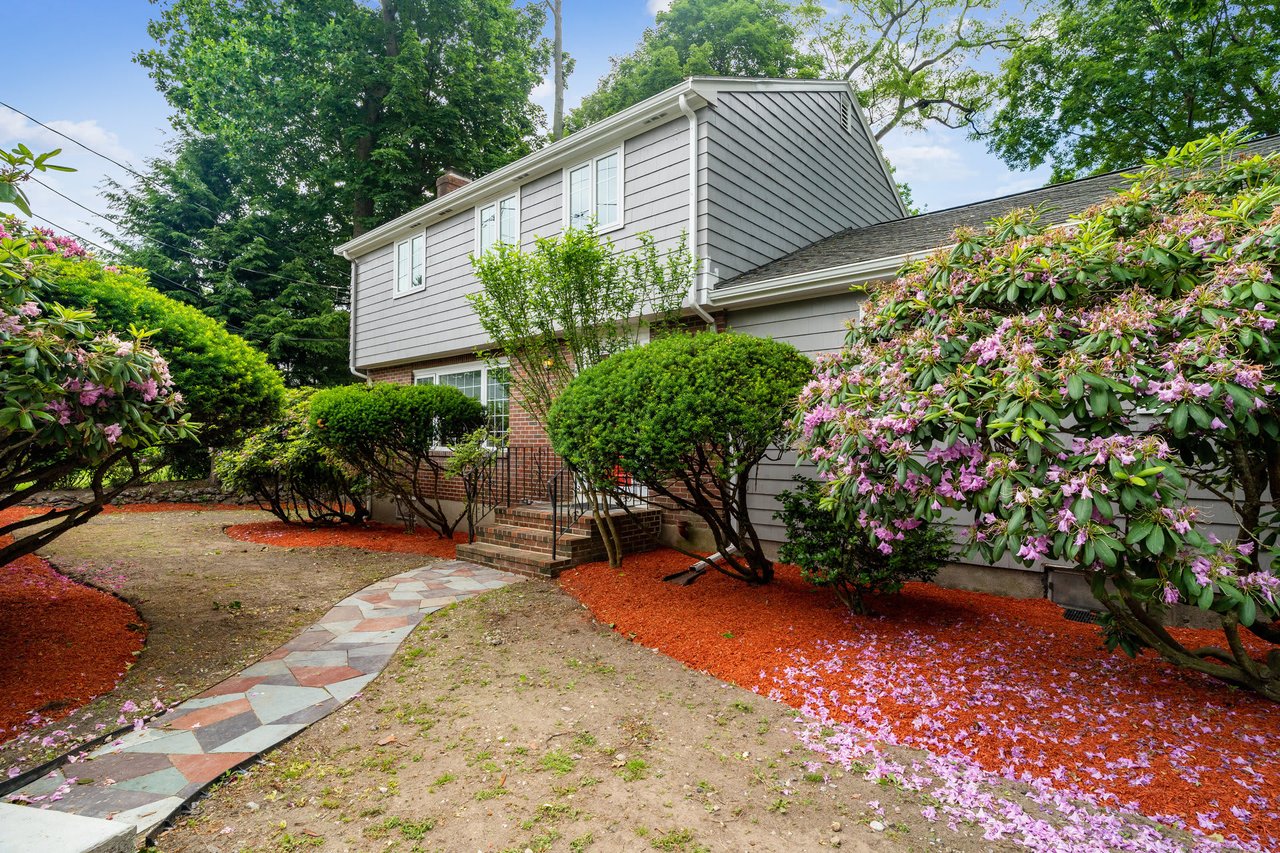 238 Pond Street
