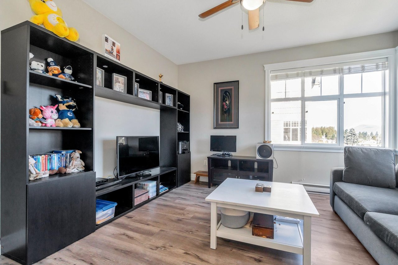 310B-45595 Tamihi Wy