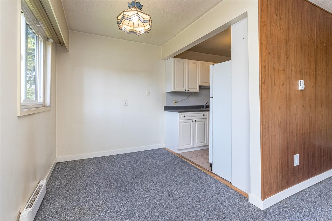 202-1122 Hilda St, Victoria
