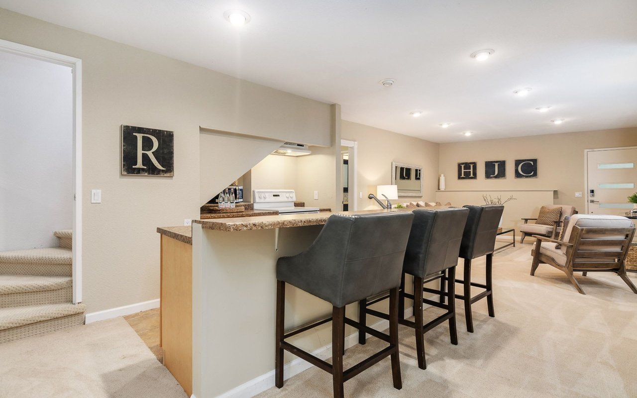 23 Oak Rd