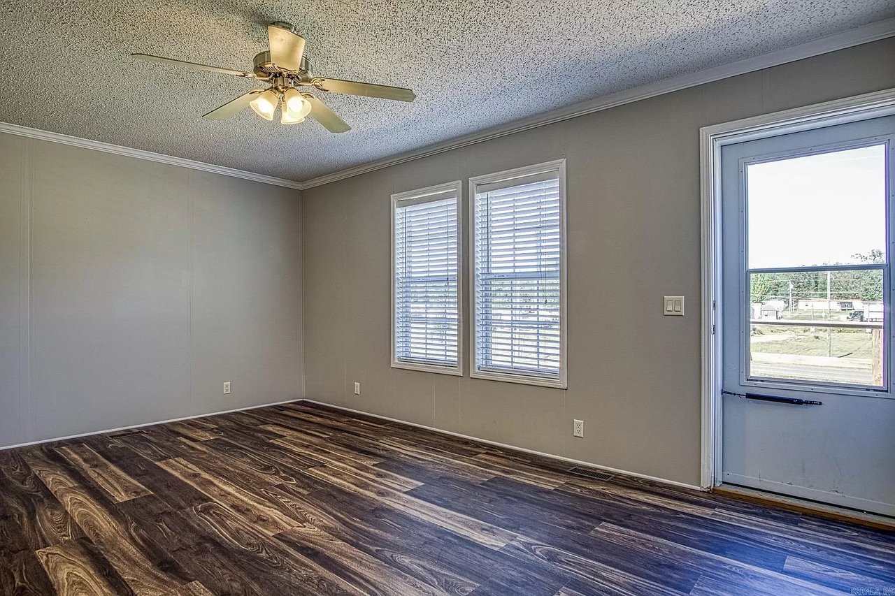 786 Elkhorn Loop