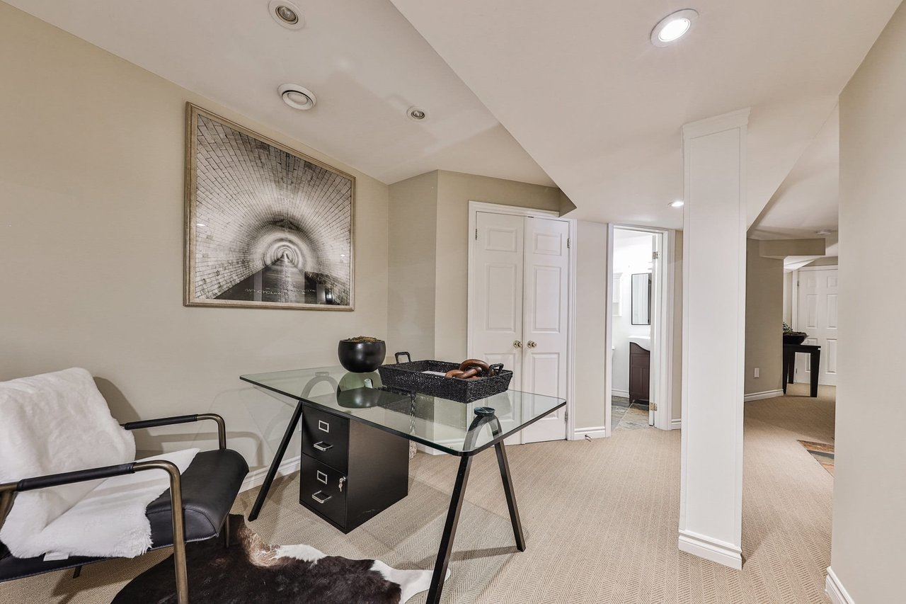1066 Chateau Court