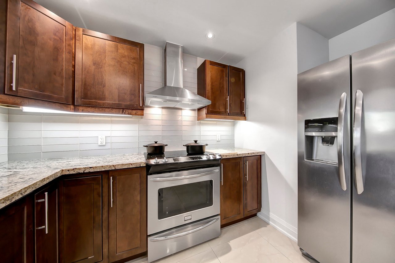 3177 The Credit Woodlands