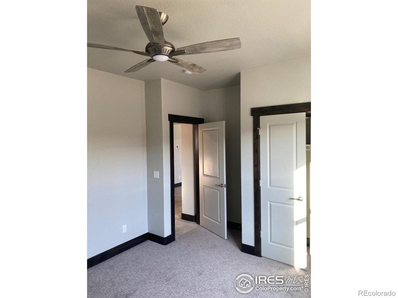 3711 Saguaro Dr