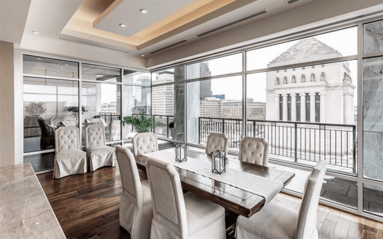 Luxury Homes for Sale in the Indy Area | September 2021