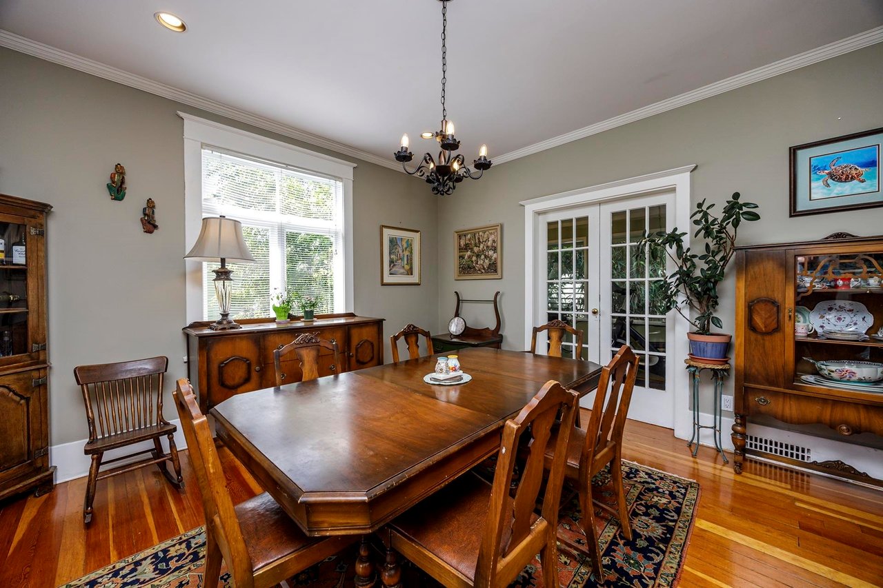 2053 St. Andrews Avenue, North Vancouver