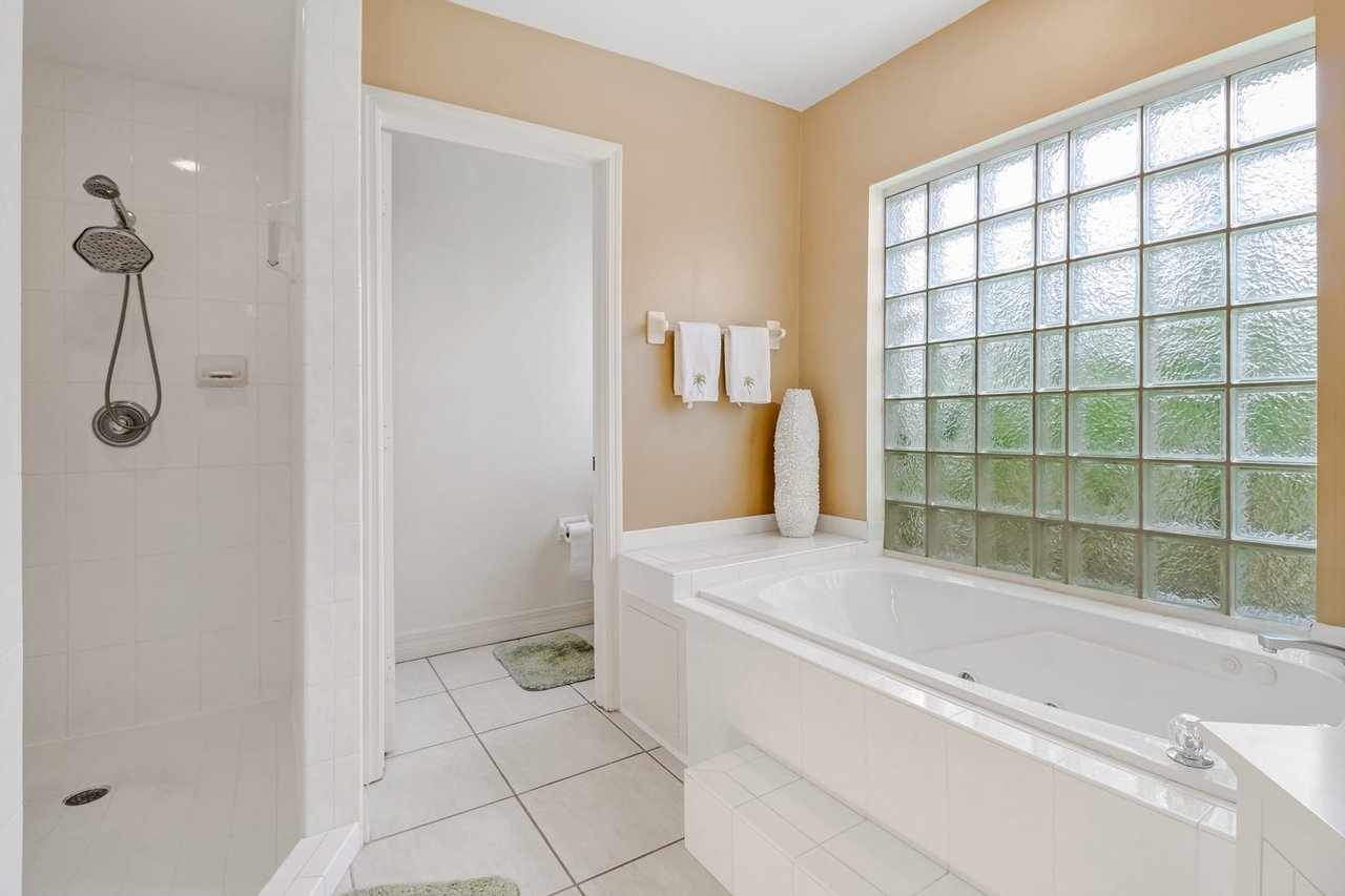 10875 Sea Coral Ct