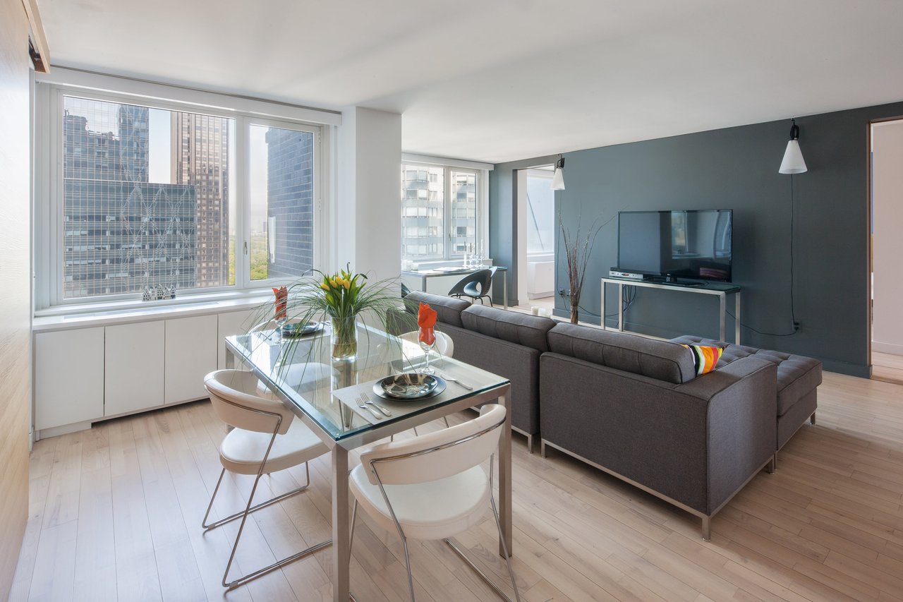 322 West 57th St, #40M