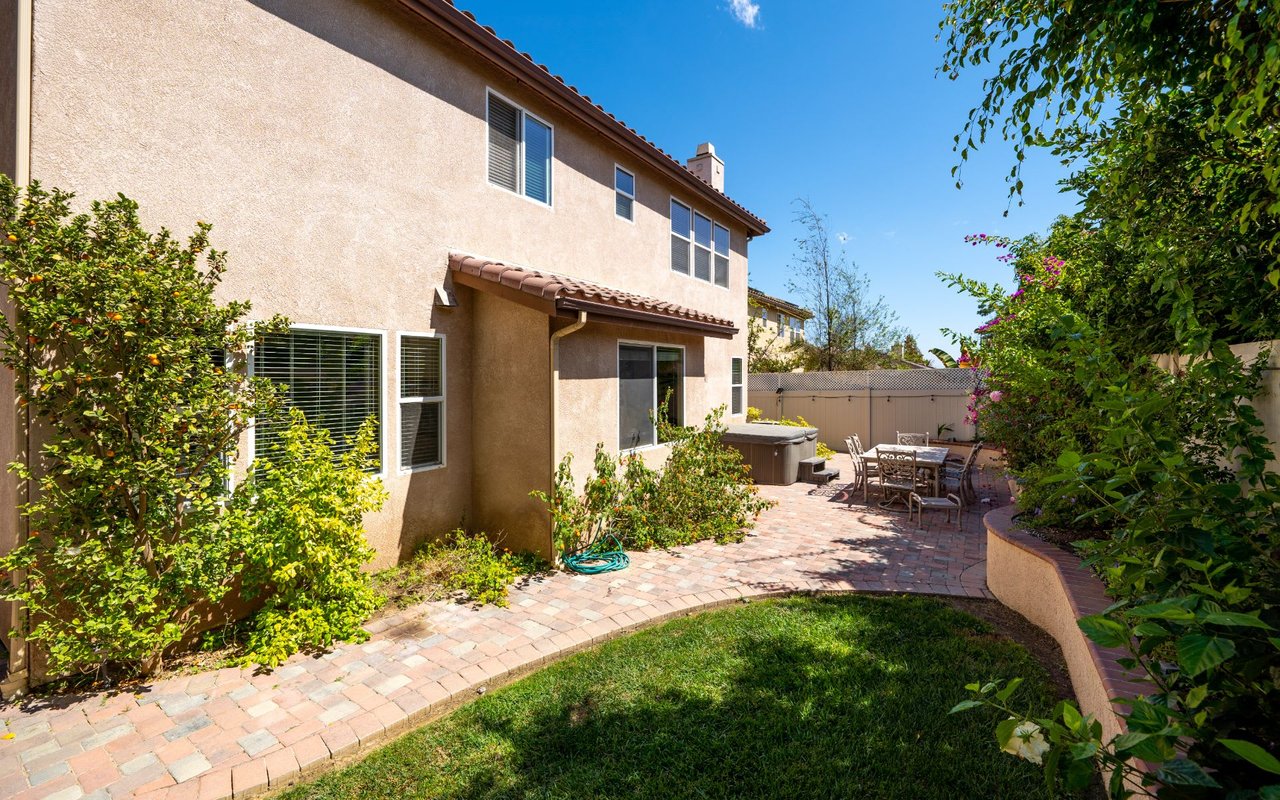 1273 Honeysuckle Avenue