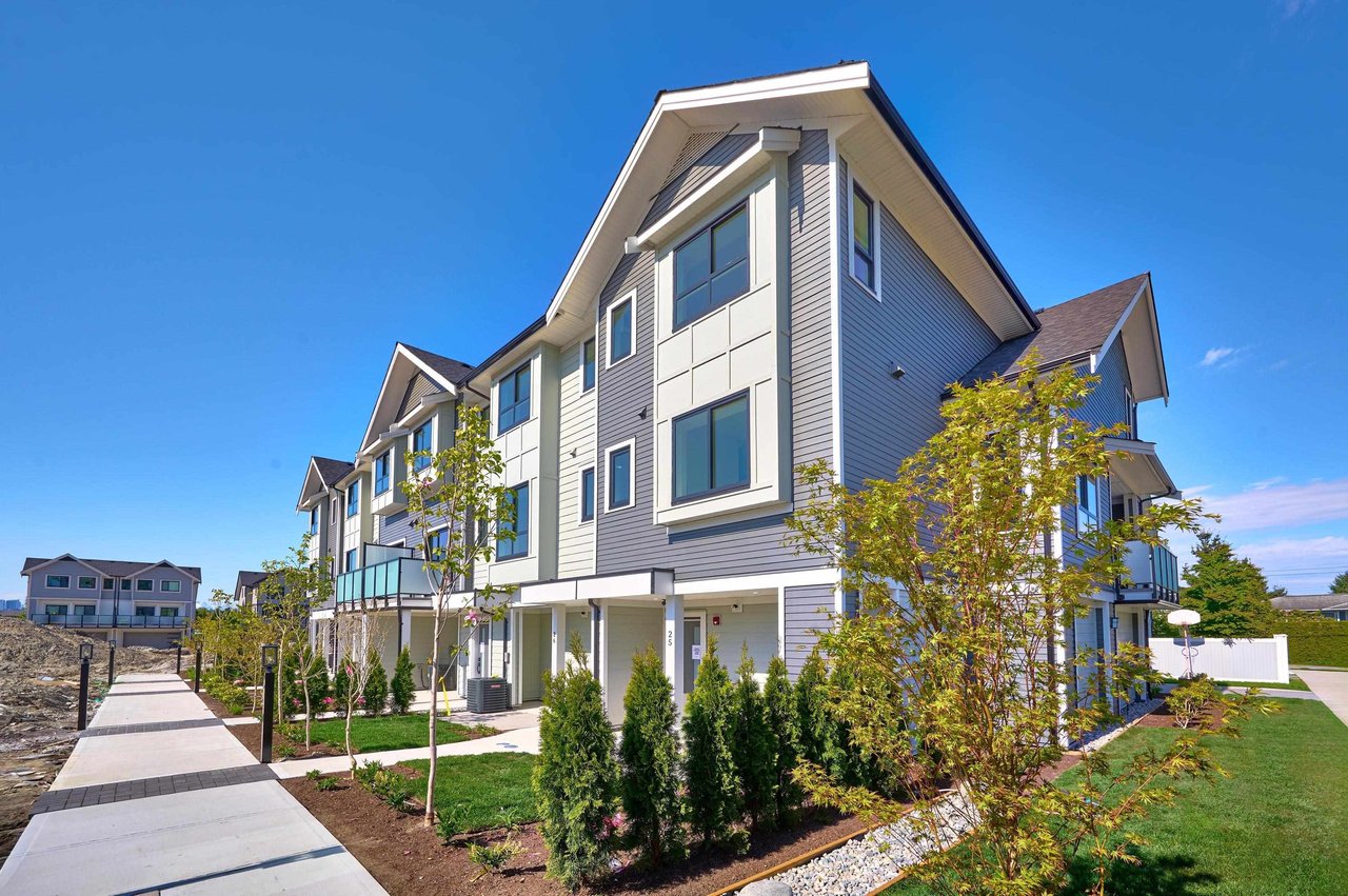 25-1115 Roma Ave