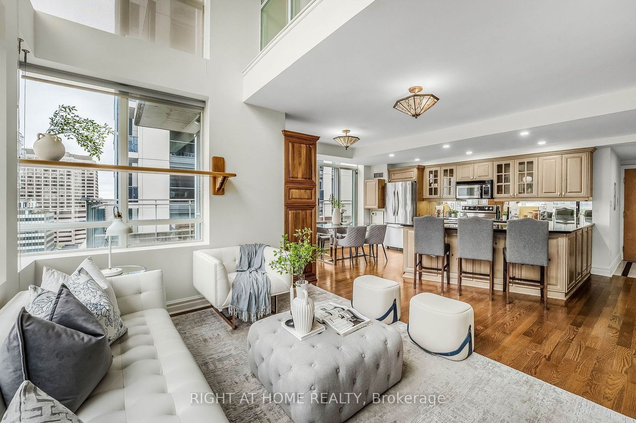 PRIME YORKVILLE LIVING 