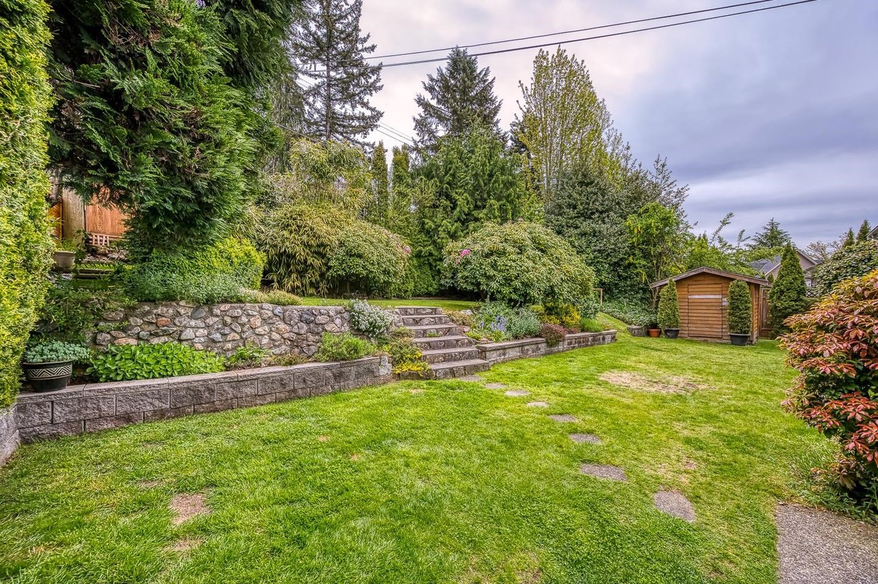 4344 Ranger Cres