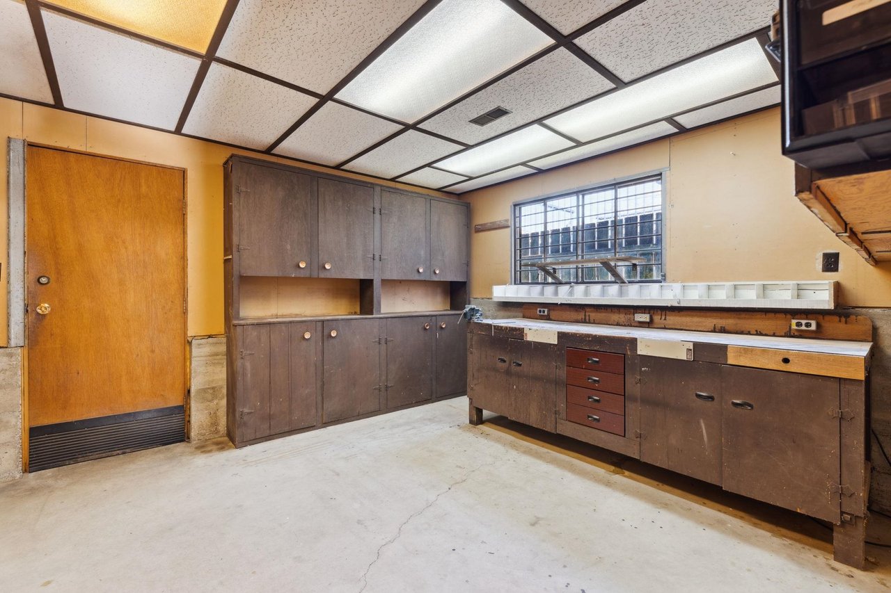 2235 E 51st Avenue, Vancouver