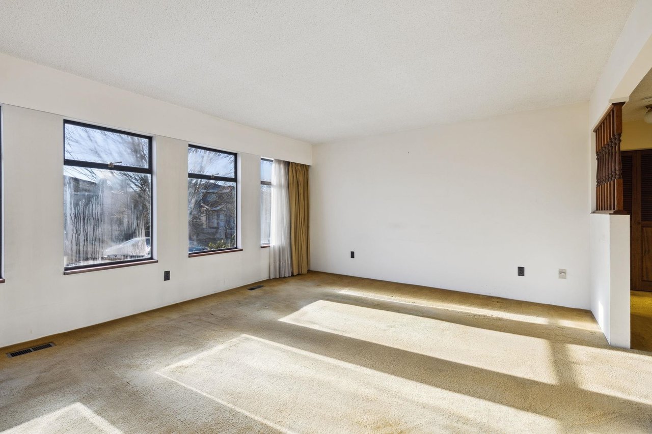 2235 E 51st Avenue, Vancouver