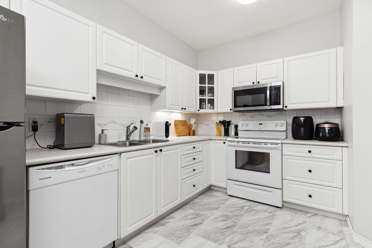 106-20897 57 Ave