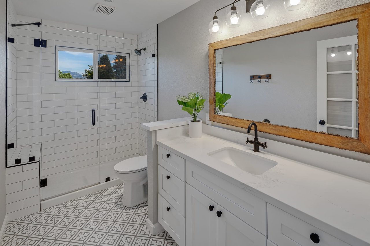 Stylishly Updated Rincon Valley Home