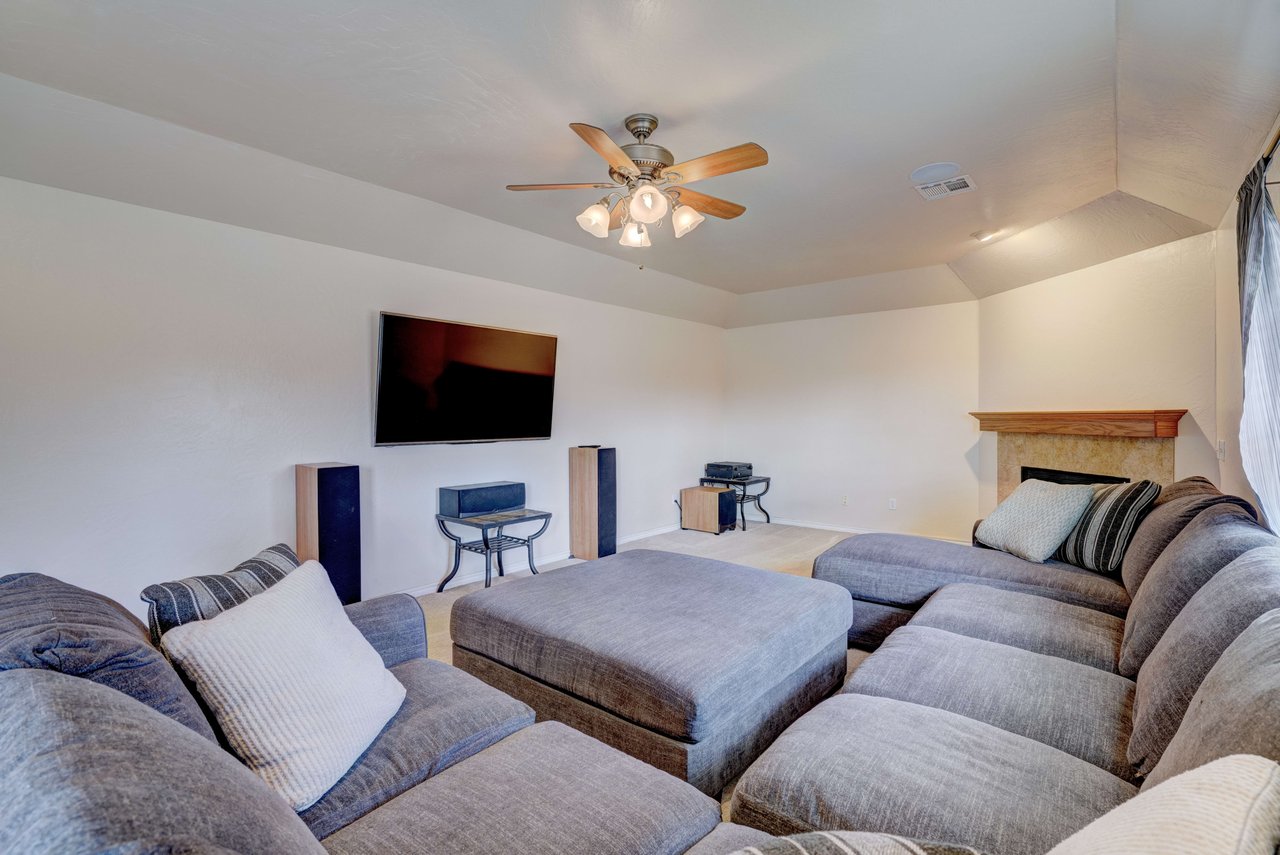 109 Siara Dr