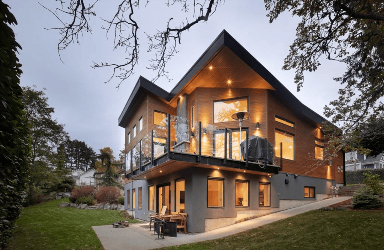1904 Woodley Rd