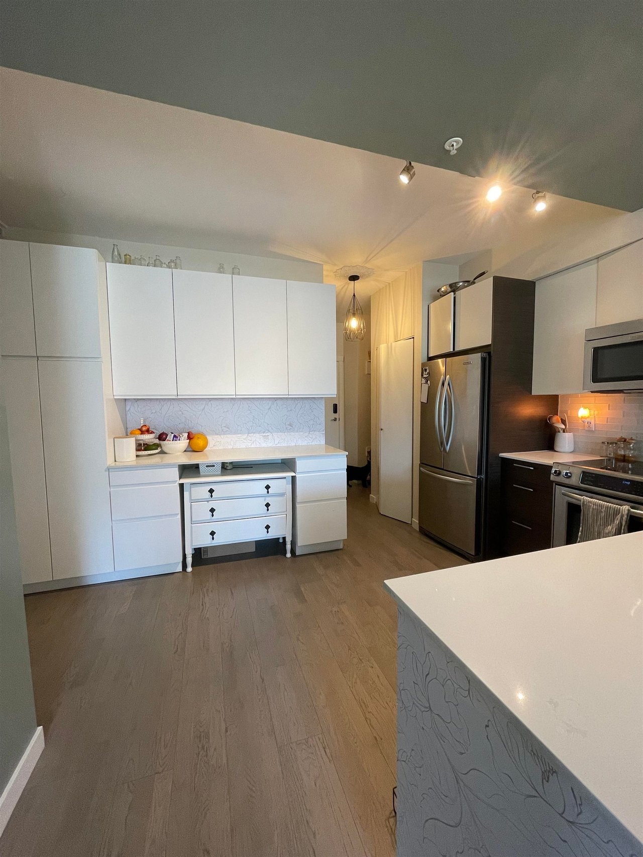 306-2267 Pitt River Rd
