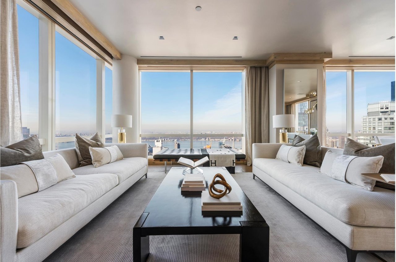 230 W 56th St, #65AD