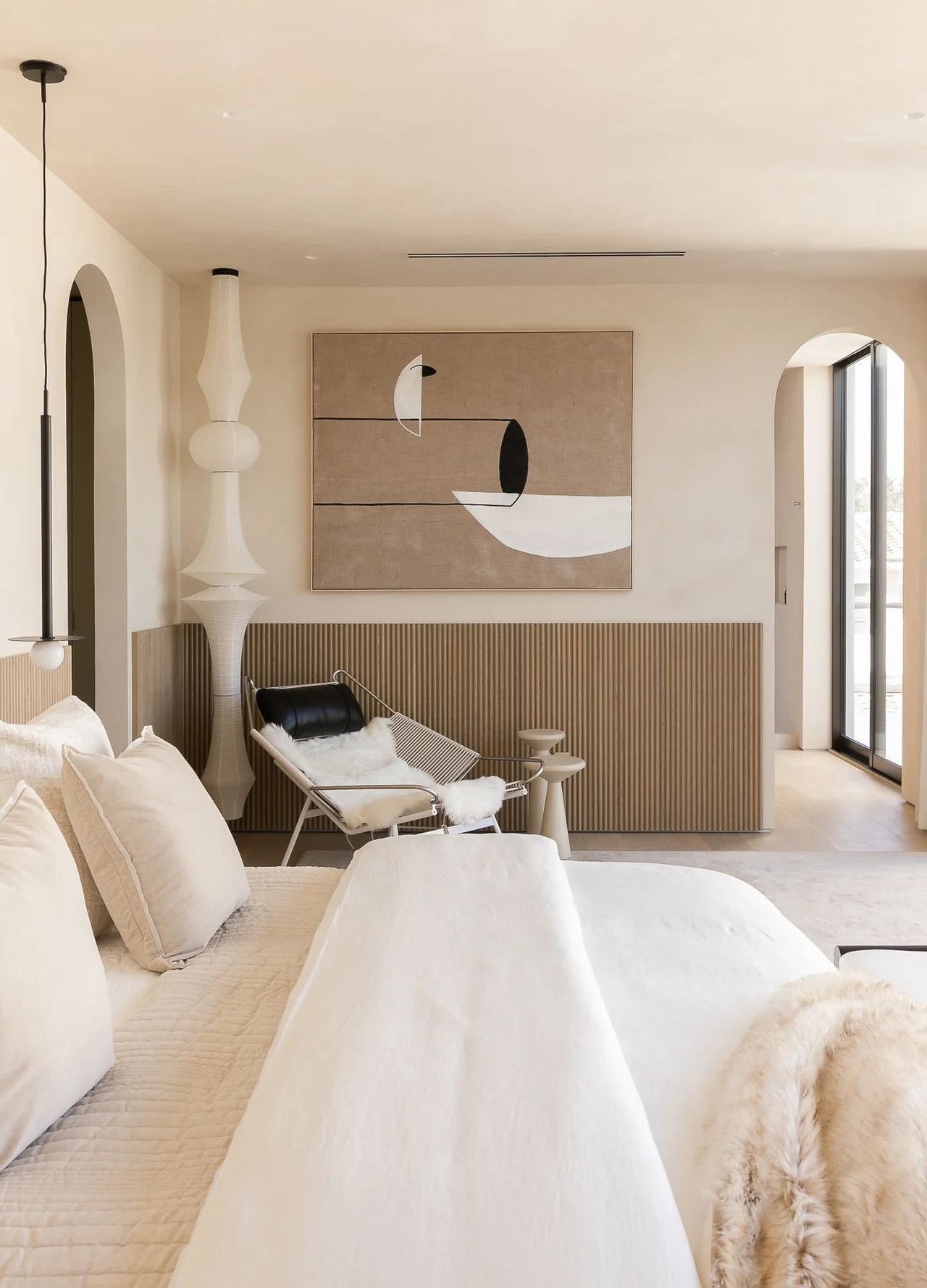 JO/GA Homes has commenced sales for La Corte, an opulent, self-sufficient residence boasting LEED Platinum certification. The home features a state-of-the-art photovoltaic solar setup and Tesla batteries, ensuring sustainable energy usage. (Posted March 2024)