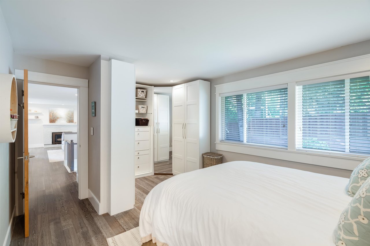 3156 Strathaven Ln