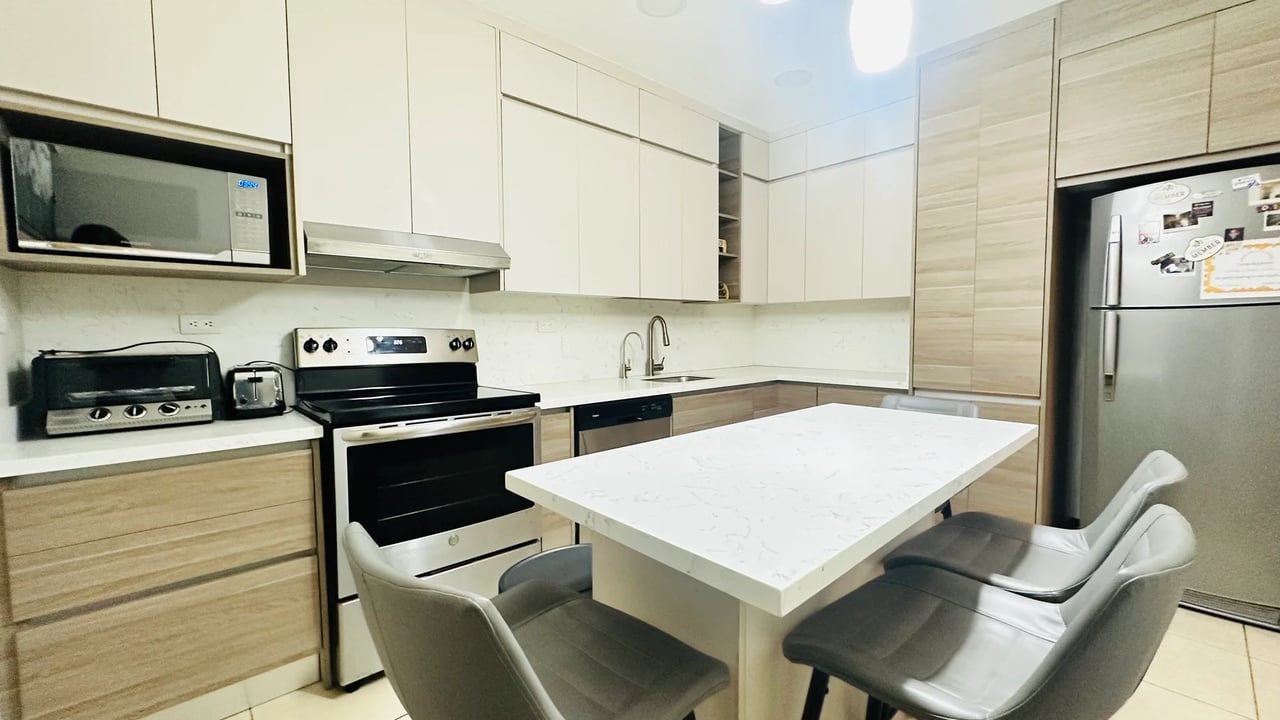 Colonial Style Gated Condo, Curridabat, San Jose